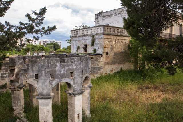 Ville, masserie e ipogei: � l'antico e desolato mondo che si svela tra Santa Caterina e lo Stadio